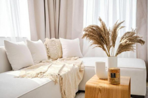 Modern 1-Bedroom In Dubai Marina Botanica Tower